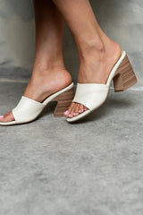 Elsy Block Heel in Bone
