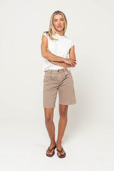 Kaydence Bermuda Shorts in Mushroom