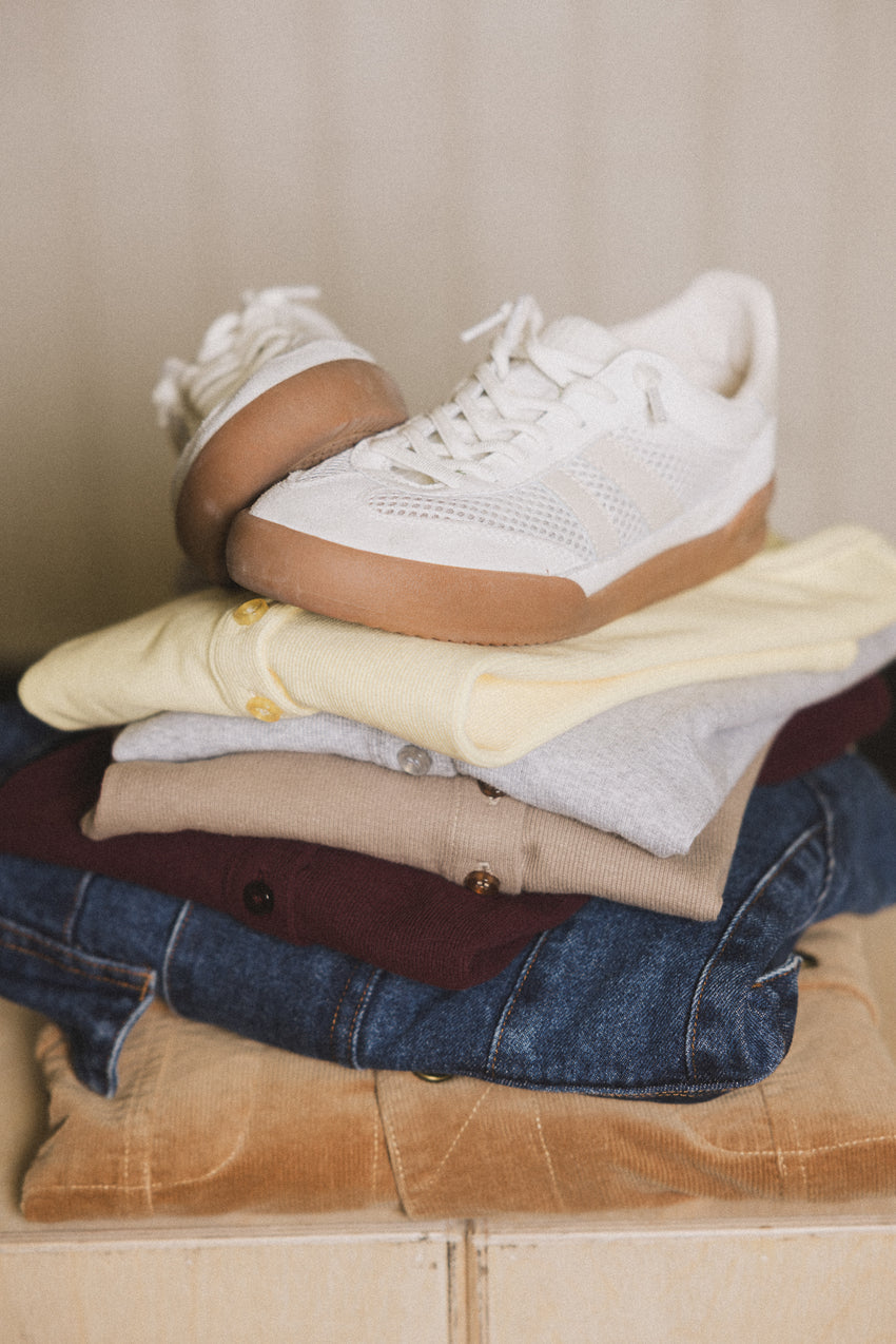 Steve Madden Verdict Sneakers in White - FINAL SALE
