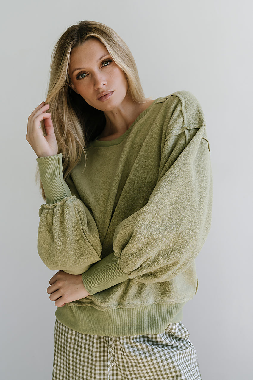 Belle Fleece Pullover Sweater