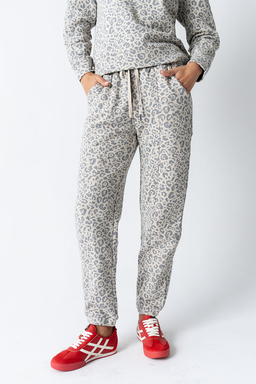 Patricia Barrel Sweatpants in Leopard - FINAL SALE